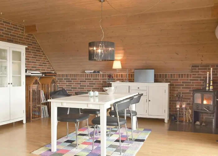 Three-bedroom In Casa de Férias Ringkøbing